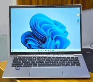 New Laptop HP EliteBook 840 10 16GB Intel Core i7 SSD 512GB