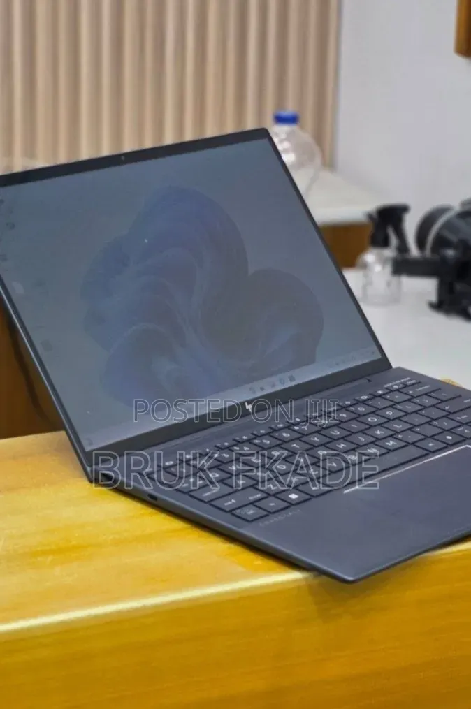 New Laptop Lenovo ThinkPad T14 G3 16GB Intel Core i7 SSD 512GB