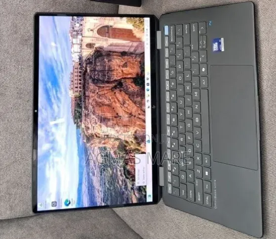 New Laptop HP OmniBook Ultra Flip 14" 32GB Intel Core Ultra 7 SSD 2T