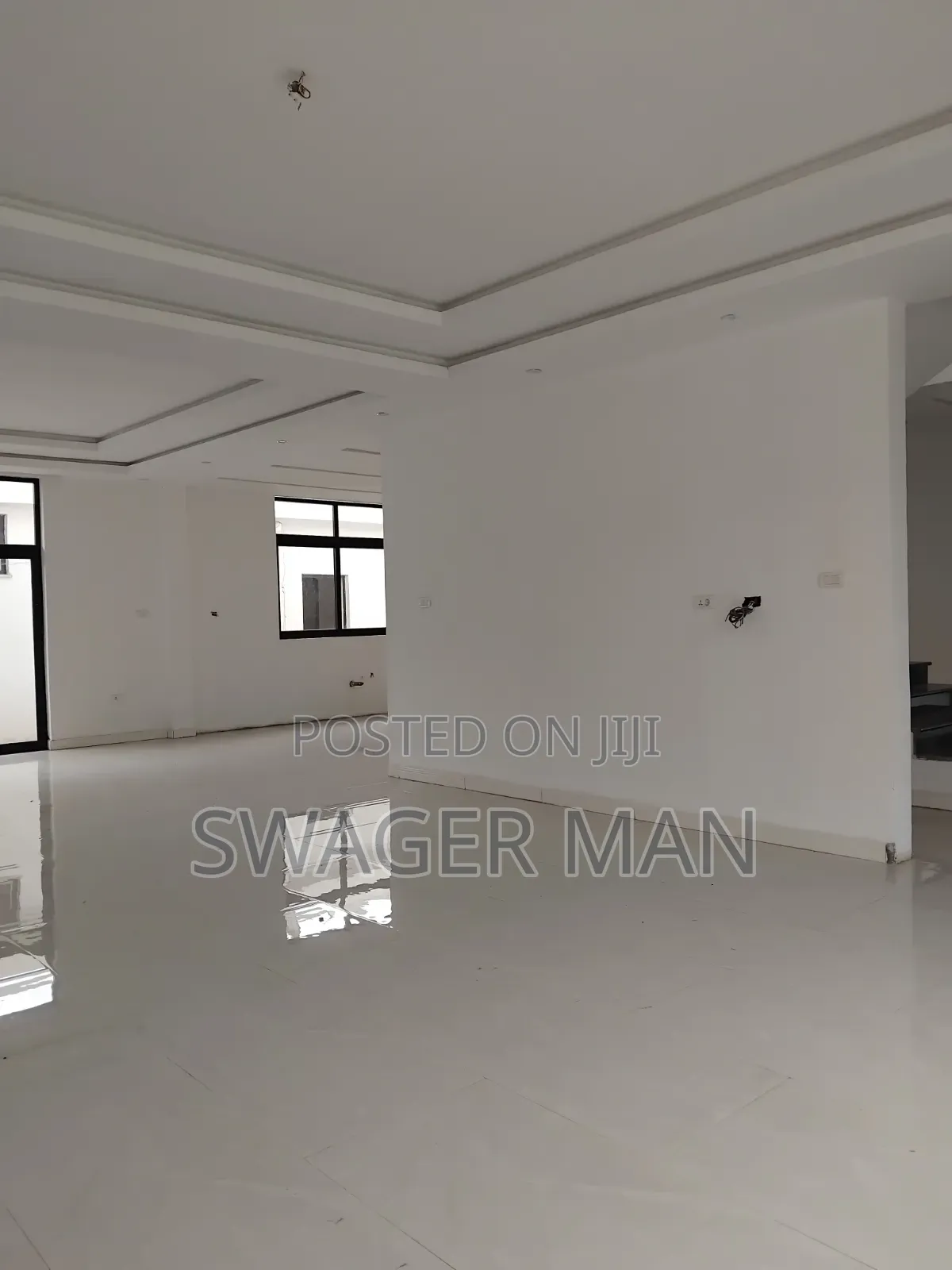 Furnished 5bdrm Townhouse/Terrace