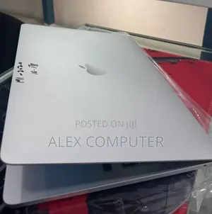 New Laptop Apple MacBook Pro 2020 M1 16GB Apple M1 SSD 1T