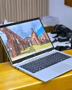 New Laptop HP EliteBook x360 1030 G8 16GB Intel Core Ultra 7 SSD 512GB