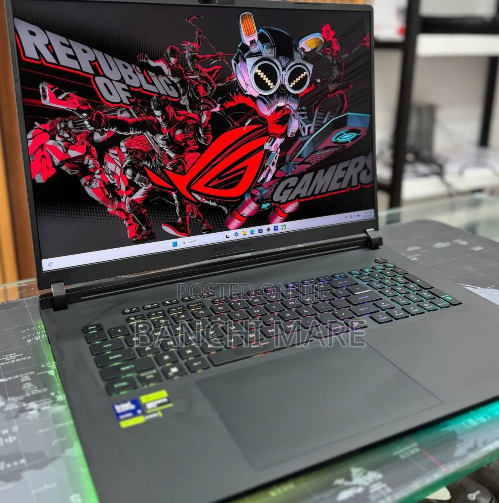 New Laptop Asus ROG Strix G18 32GB Intel Core Ultra 9 SSD 1T