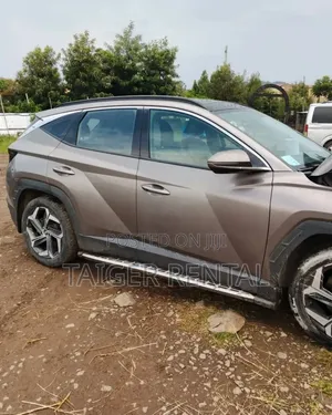 Hybrid Tucson 5000