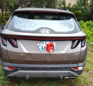 Hybrid Tucson 5000