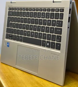 New Laptop HP EliteBook 830 G8 16GB Intel Core i5 SSD 512GB