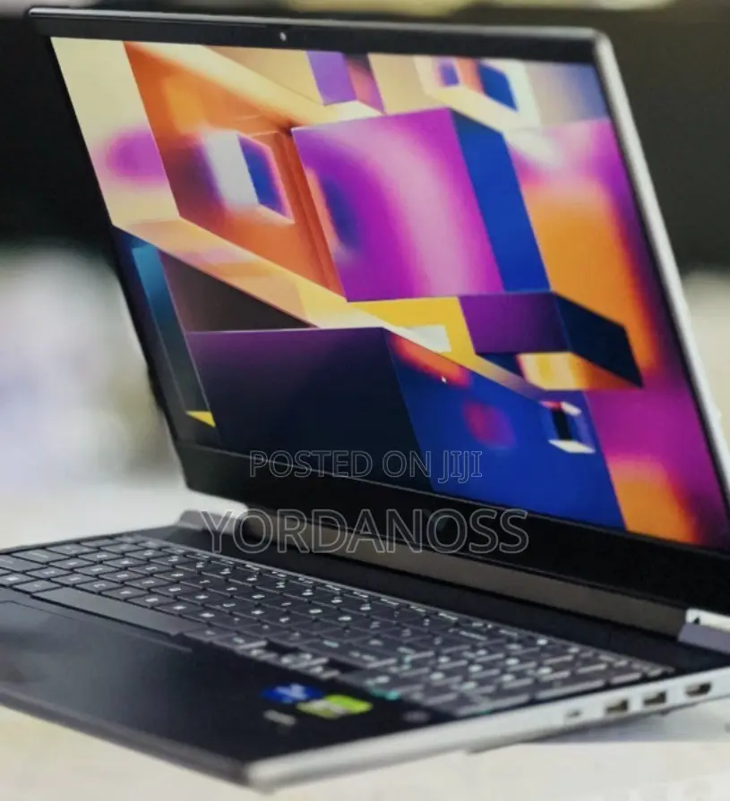 New Laptop HP Victus 16 16GB Intel Core i7 SSD 512GB
