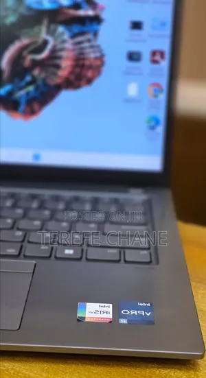 New Laptop Lenovo ThinkPad T14s G4 16GB Intel Core i7 SSD 512GB