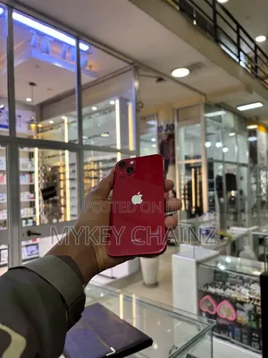 Apple iPhone 13 128 GB Red