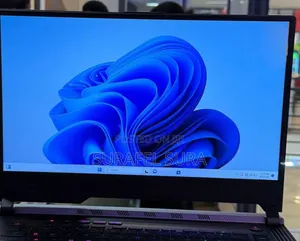 New Laptop Asus ROG Strix G15 16GB Intel Core i7 SSD 1T