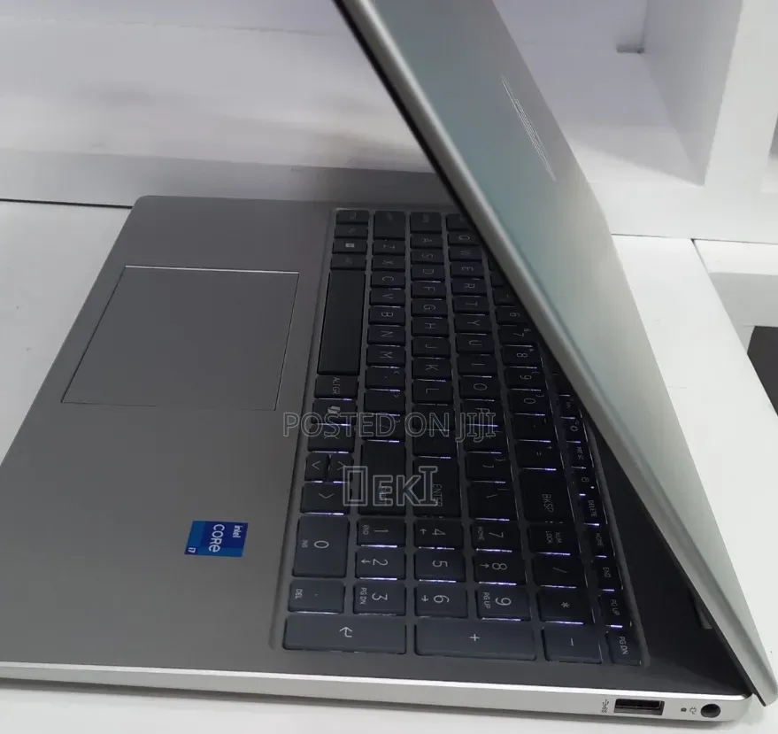 New Laptop HP Stream Notebook 16GB Intel Core i7 SSD 512GB