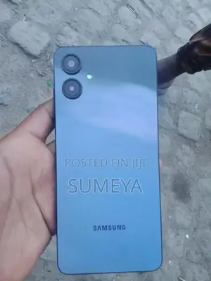 New Samsung Galaxy A06 64 GB Blue