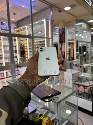 Apple iPhone 11 128 GB White