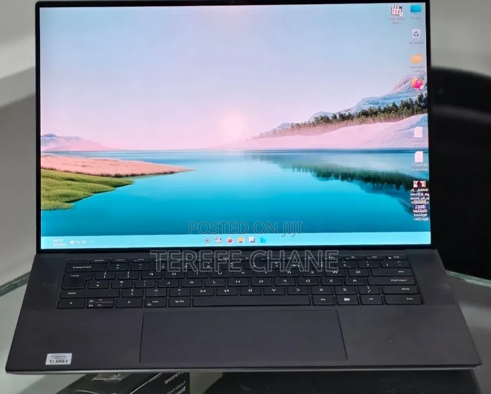 New Laptop Dell Precision 5550 16GB Intel Core i7 SSD 512GB