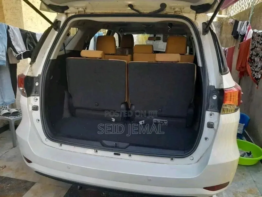 Toyota Fortuner 2017 White