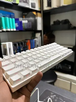 🤍 Monsgeek Fun60 Gaming Keyboard 🎮⌨️