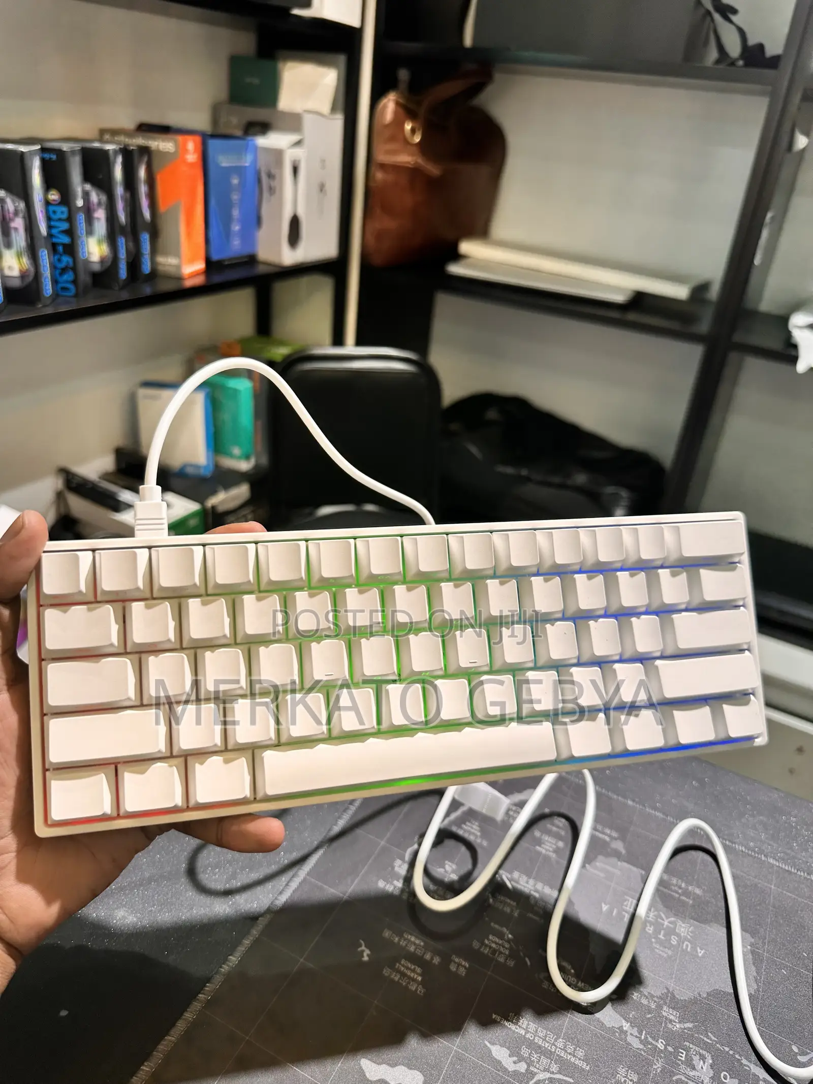 🤍 Monsgeek Fun60 Gaming Keyboard 🎮⌨️