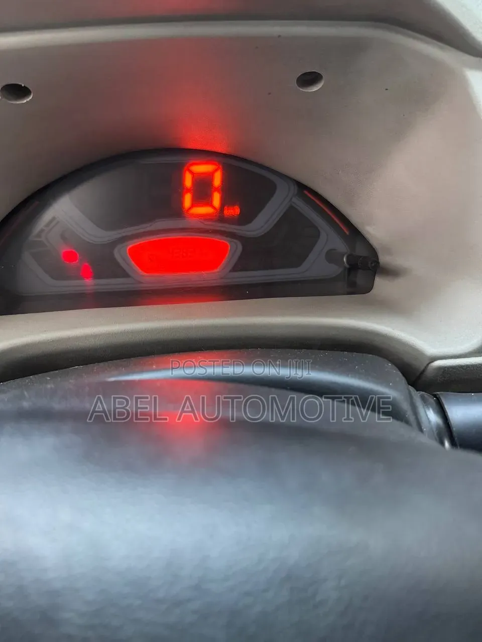 Suzuki Eeco 2024 Silver