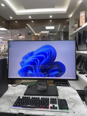  Dell P3222QE – 32” UHD Monitor 