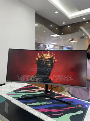  Samsung CH890 34” Ultra-Wide Curved Monitor 