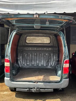 Toyota Vanguard 2004 Gray