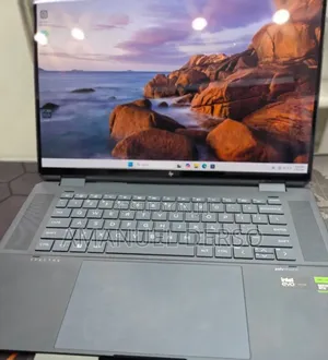 New Laptop HP Slatebook 14 16GB Intel Core Ultra 7 SSD 512GB