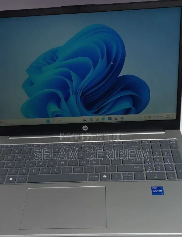 New Laptop HP Stream Notebook 16GB Intel Core i7 SSD 512GB