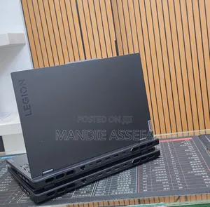New Laptop Lenovo Legion Pro 7 48GB Intel Core i9 SSD 1T
