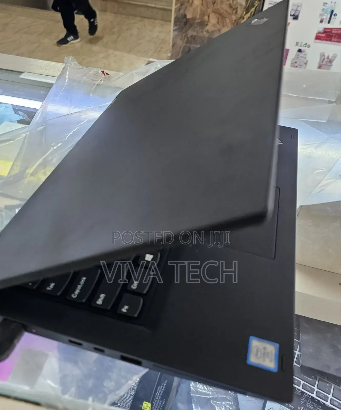 New Laptop Lenovo ThinkPad X380 Yoga 16GB Intel Core i5 SSD 512GB