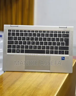 New Laptop HP EliteBook 830 G8 16GB Intel Core i5 SSD 512GB