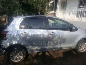 Toyota Yaris 1.0 VVT-i 2008 Silver