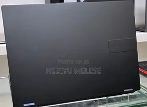 New Laptop Asus VivoBook 15 X505BA 16GB Intel Core i9 SSD 1T