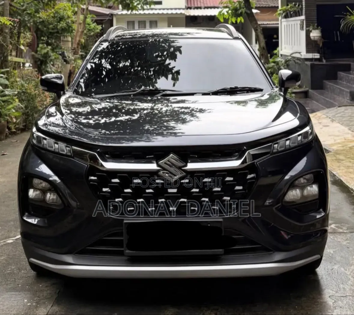 Suzuki Fronx 2025 Gray
