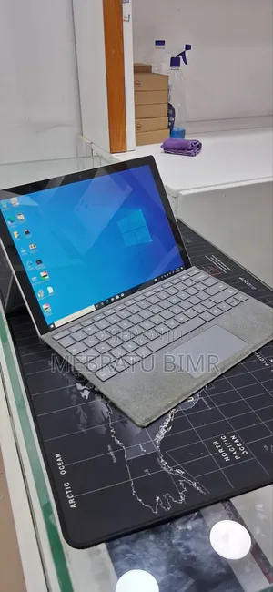 New Laptop Microsoft Surface Pro 6 8GB Intel Core i5 SSD 256GB