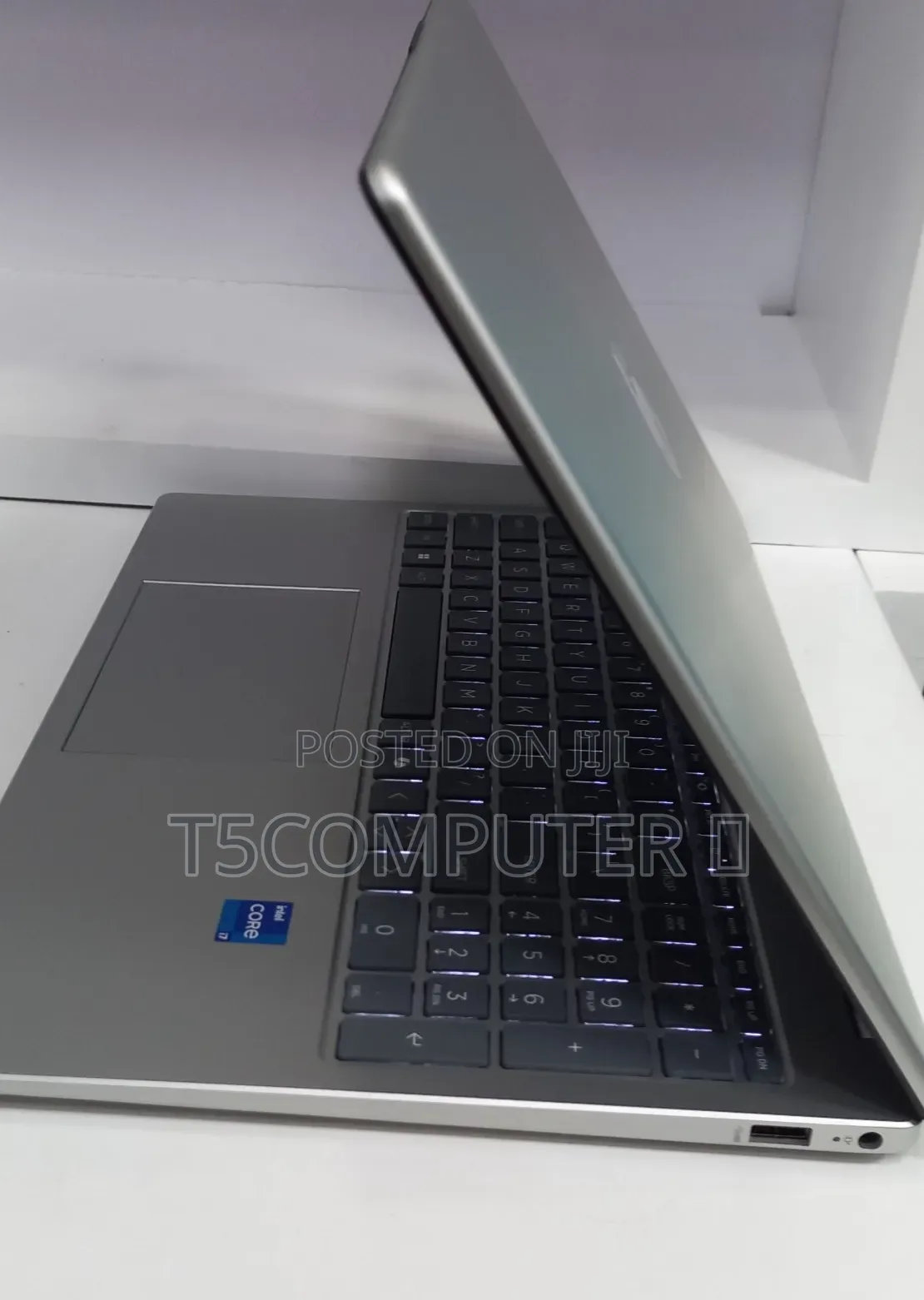 New Laptop HP EliteBook 840 G8 16GB Intel Core i5 SSD 512GB