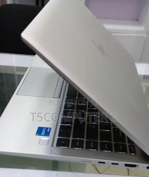 New Laptop HP EliteBook 840 G8 16GB Intel Core i5 SSD 512GB