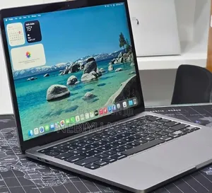 New Laptop Apple MacBook Pro 2022 M2 16GB Apple M2 SSD 512GB