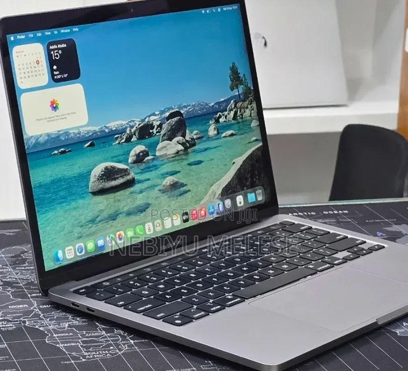 New Laptop Apple MacBook Pro 2022 M2 16GB Apple M2 SSD 512GB