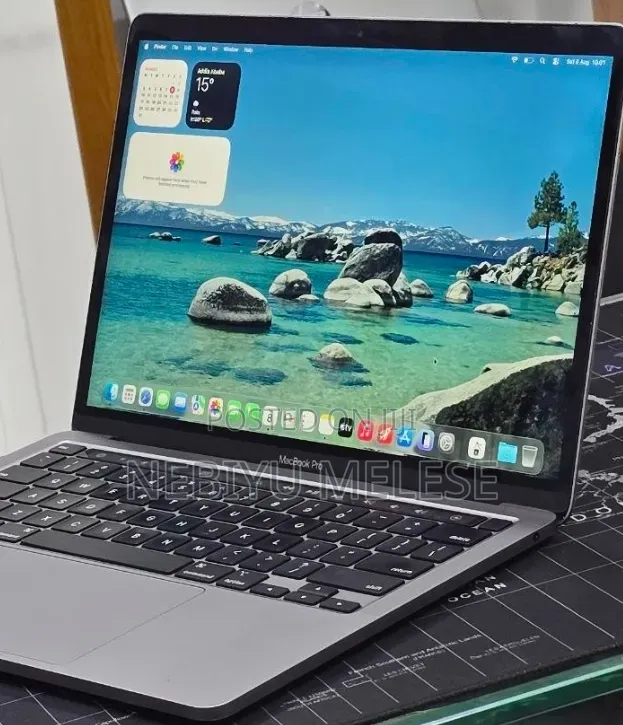 New Laptop Apple MacBook Pro 2022 M2 16GB Apple M2 SSD 512GB