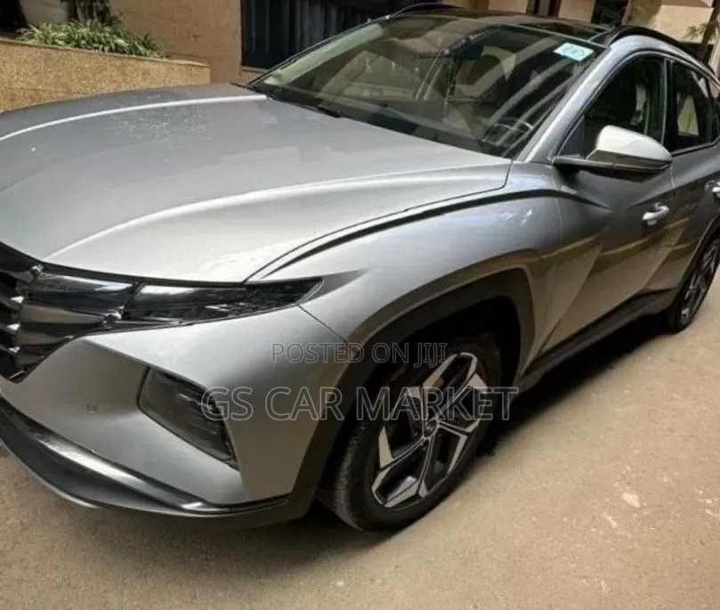 Hyundai Tucson 2021 Silver