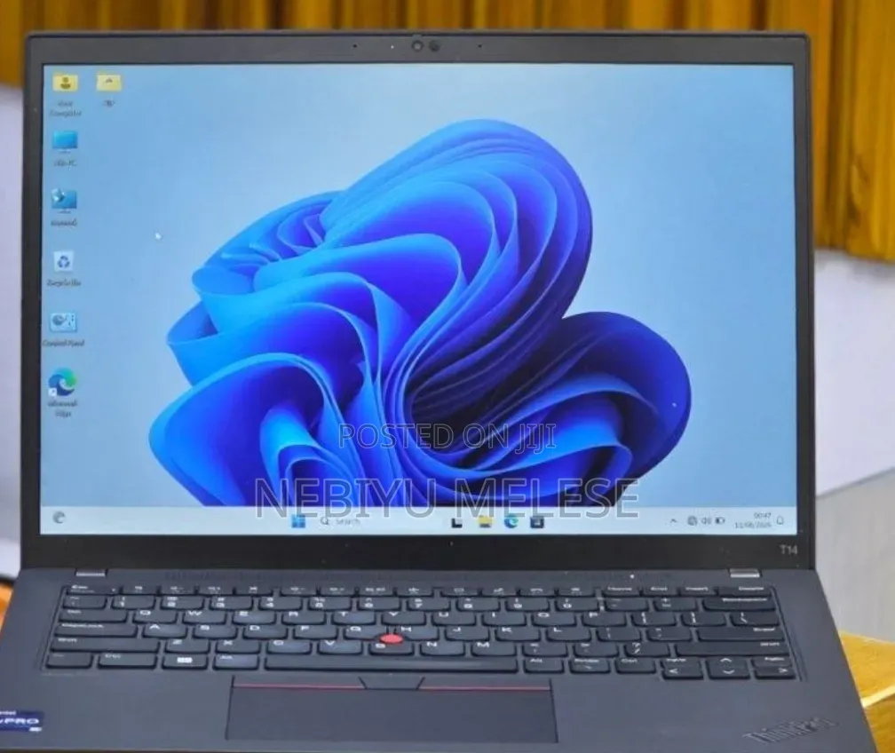 New Laptop Lenovo ThinkPad T14 16GB Intel Core i5 SSD 512GB