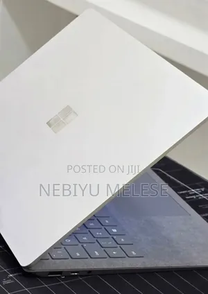 New Laptop Microsoft Surface Laptop 3 16GB Intel Core i5 SSD 512GB