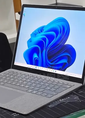 New Laptop Microsoft Surface Laptop 3 16GB Intel Core i5 SSD 512GB