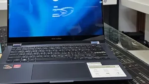 New Laptop Asus Vivobook 14 16GB AMD Ryzen 7 SSD 512GB