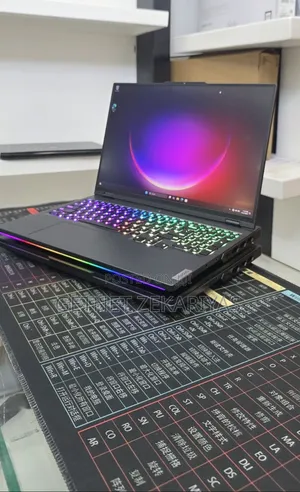 New Laptop Lenovo Legion Pro 7 48GB Intel Core i9 SSD 1T