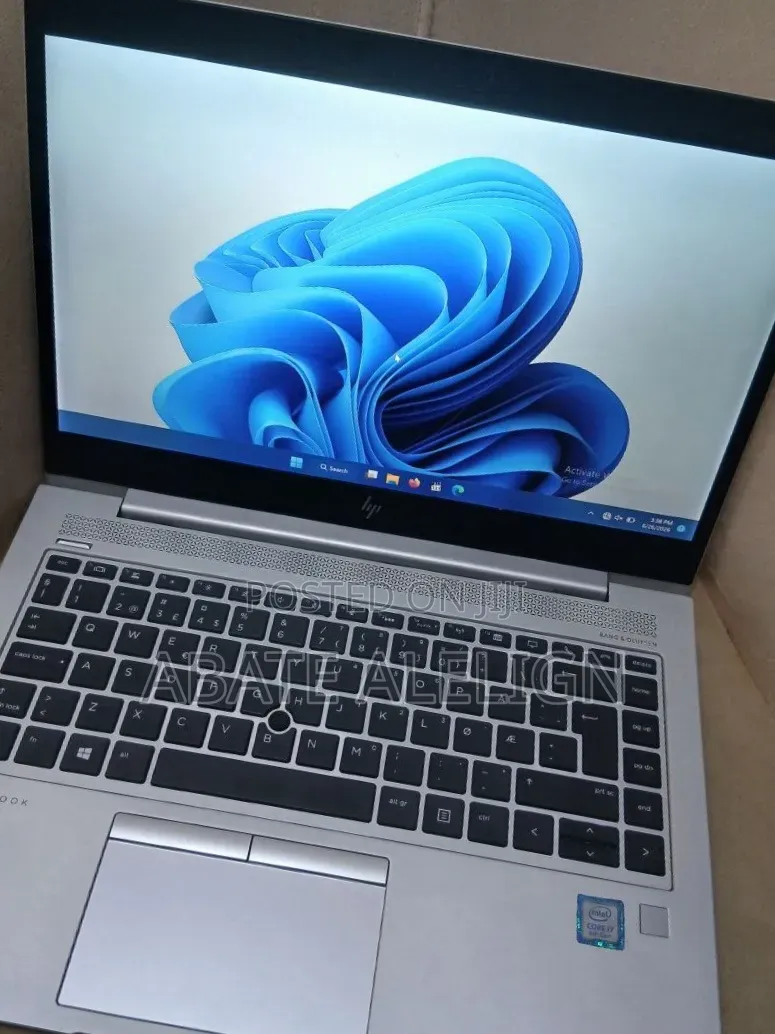 New Laptop HP EliteBook 840 G5 8GB Intel Core i5 SSD 512GB