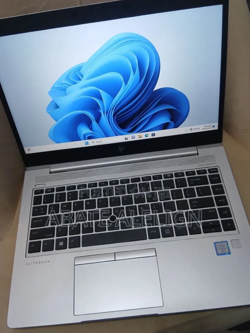 New Laptop HP EliteBook 840 G5 8GB Intel Core i5 SSD 512GB