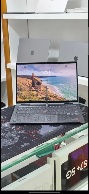 New Laptop Lenovo ThinkPad X1 Yoga 16GB Intel Core i5 SSD 512GB