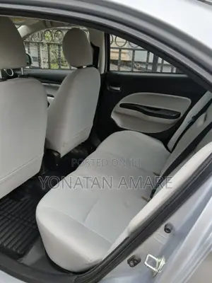 Mitsubishi Attrage 2022 Silver