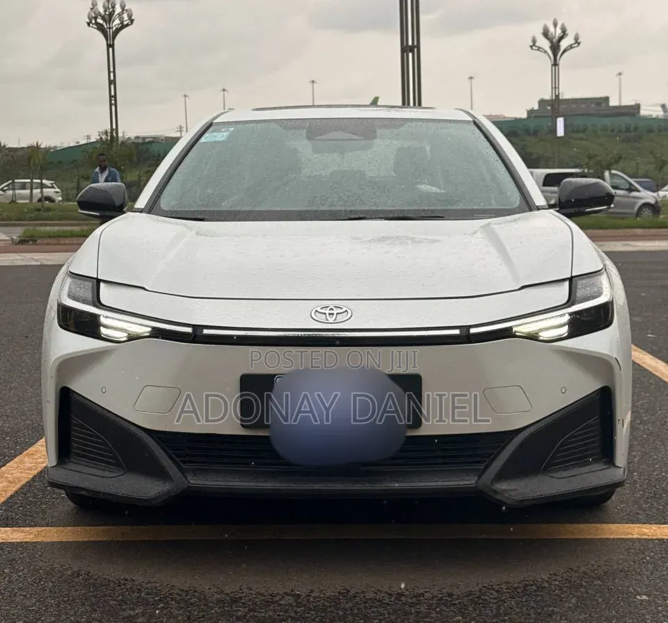 Toyota bZ3 2024 White